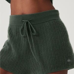 ALO Yoga Women's Cashmere High Waist Summer Daze Short